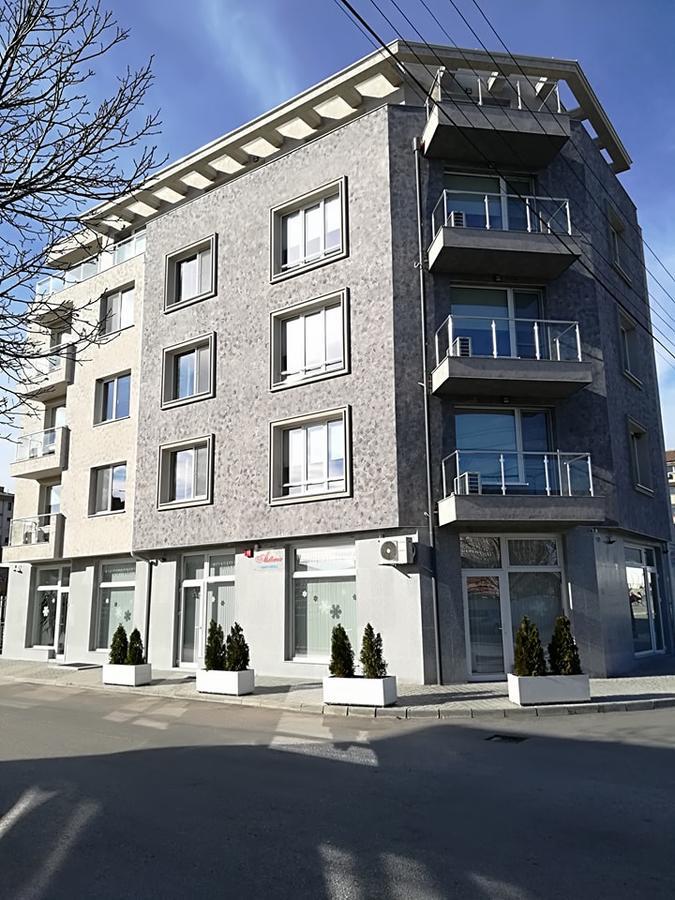 Astoria Aparthotel Hisarya Exterior photo